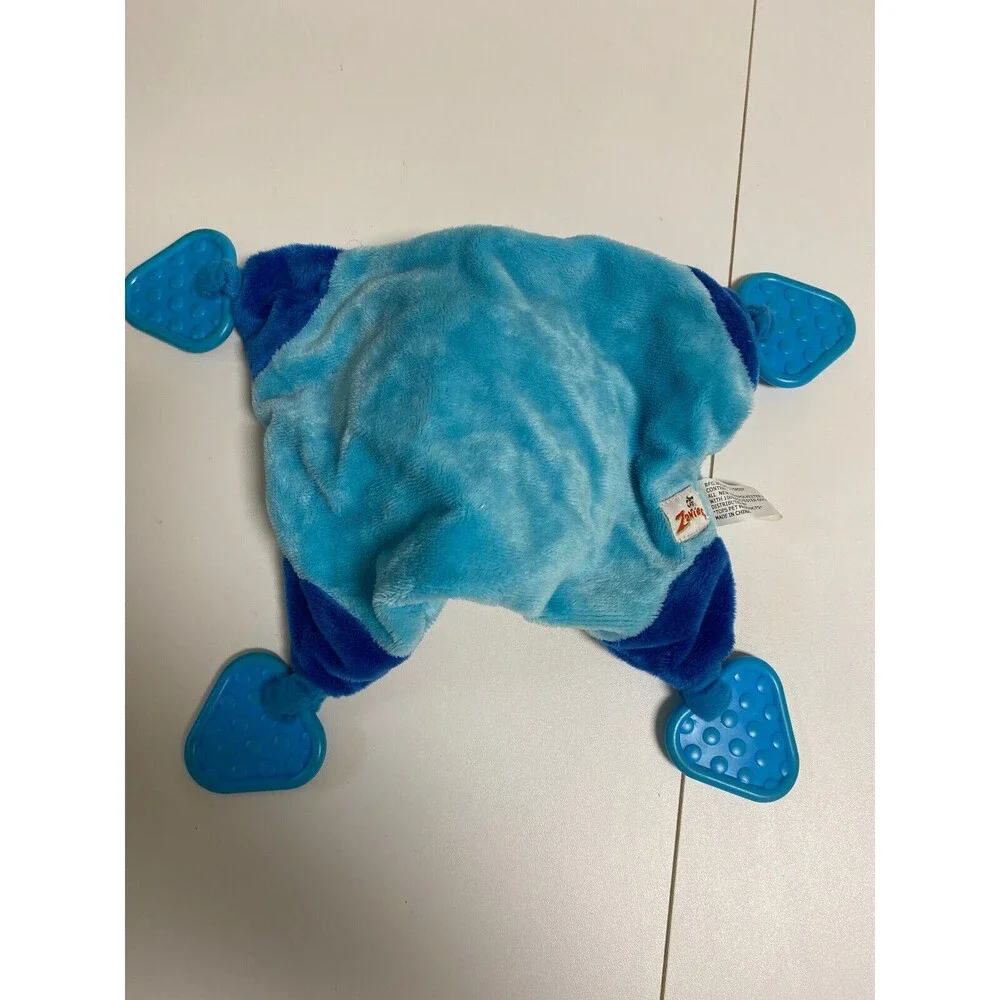 Zanies Puppy Snuggler Soft Cuddly Squeak Toy Teething Blanket